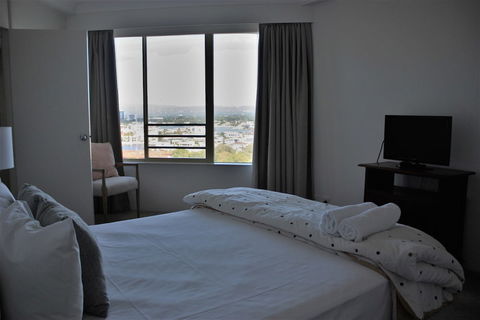 Contessa Holiday Apartments - Accommodation Perth 6