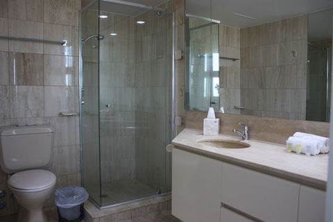 Contessa Holiday Apartments - Accommodation Perth 5
