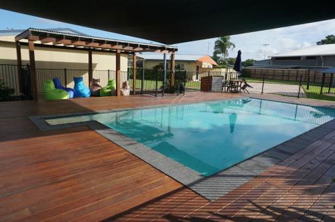 YAL Cairns A Motel That Makes A Difference - Accommodation Perth 0