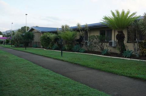 YAL Cairns A Motel That Makes A Difference - Accommodation Perth 4