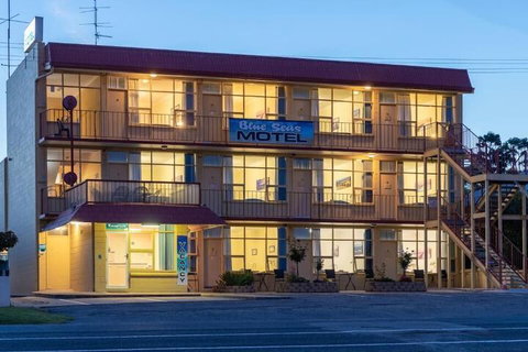 Blue Seas Motel - Accommodation Perth 2