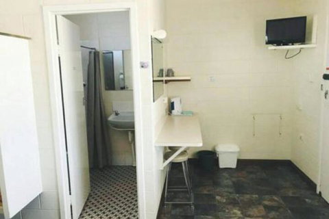 Glossop Motel - Accommodation Perth 3