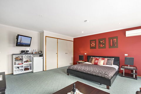 Venus Escapes Guesthouse - Perth Resorts 7