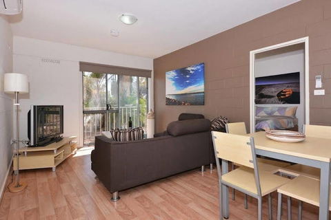 The Palm Apartments Whyalla - Accommodation Perth 1