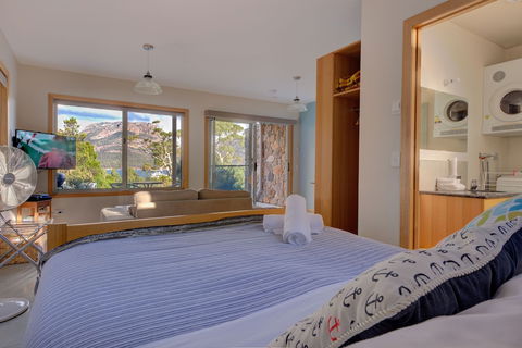 Freycinet Stone Studio 6 - Accommodation Perth 4