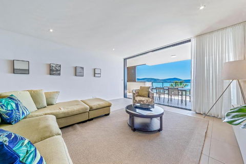 Executive On Whisper Bay Cannonvale - Accommodation Perth 6