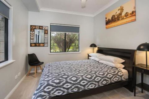 Family Friendly Holiday Haven - Accommodation Perth 3