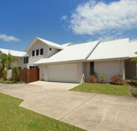 60 Beachway Parade Marcoola 500 BOND Linen supplied - Accommodation Perth