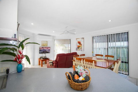 Relax At Coolum - Perth Resorts 2