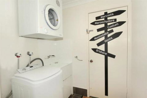 Unit 1 / 14 Tamarindus Street Marcoola Beach Pet Friendly 300 BOND Linen Supplied - Accommodation Perth 3