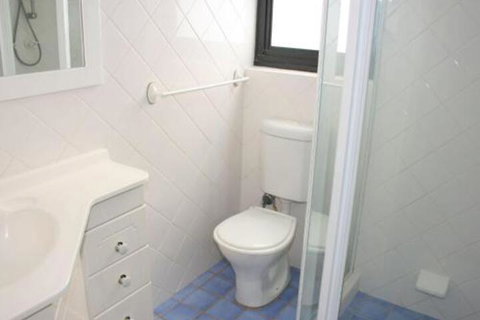 Hi Surf #4 4 / 101 Avoca Drive Avoca Beach - Accommodation Perth 5