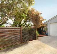 1 / 882 David Low Way Marcoola 500 Bond Linen included pet friendly - Accommodation Perth