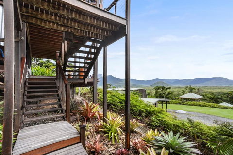 Daintree Holiday Homes La Vista - Accommodation Perth 6