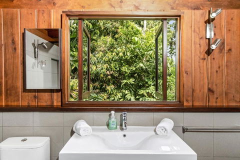 Daintree Holiday Homes La Vista - Accommodation Perth 5