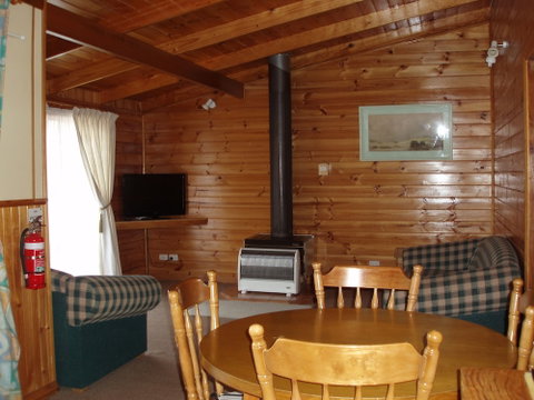 Boat Harbour Garden Cottages - Accommodation Perth 4