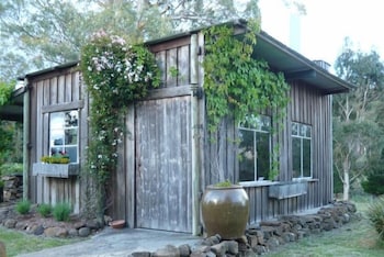 Heimat Chalets - Accommodation Perth 1