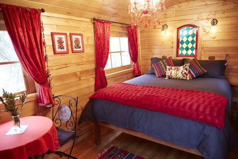 Heimat Chalets - Accommodation Perth 3