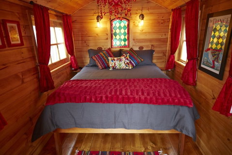Heimat Chalets - Accommodation Perth 5
