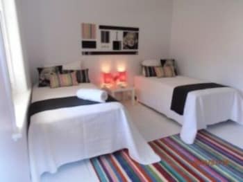 Barristers Block Vigneron Villa - Accommodation Perth 2