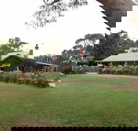 Barristers Block Vigneron Villa - Accommodation Perth