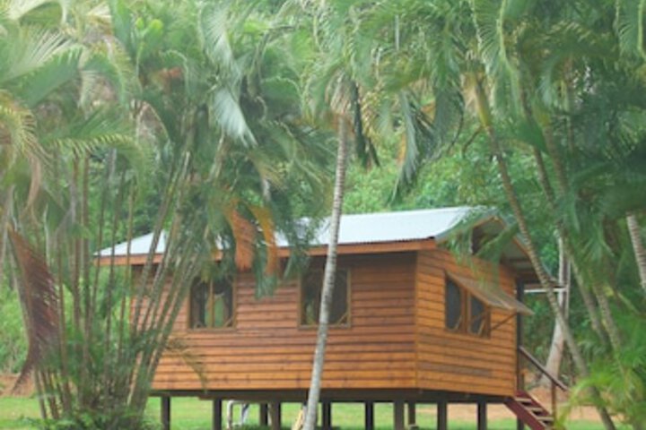 Miallo QLD Perth Resorts