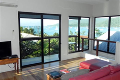 Paradise House - Accommodation Perth 7