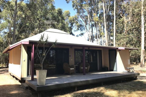 Ellensbrook Cottages - Perth Resorts 1