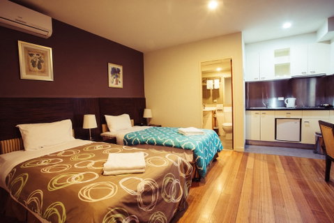 YTI Garden Hotel - Accommodation Perth 4