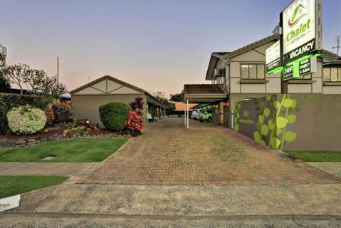 Chalet Motor Inn - Accommodation Perth 1