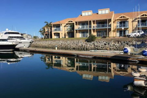 The Marina Hotel - Accommodation Perth 0