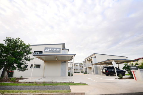 Oaks Middlemount Suites - Accommodation Perth 2