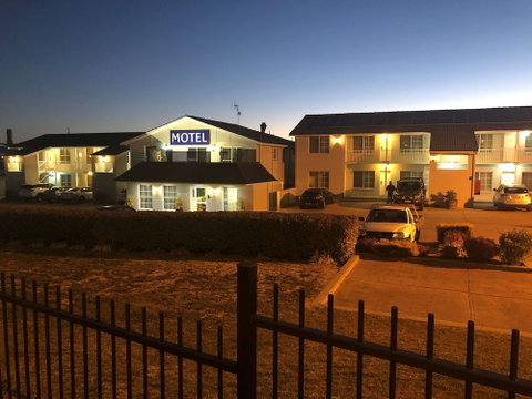 Best Western Coachman's Inn Motel - Accommodation Perth 0