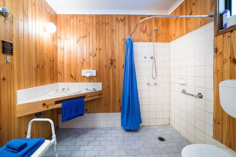 Kookaburra Motor Lodge - Accommodation Perth 4