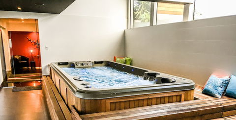 Starhaven Retreat - Perth Resorts 1