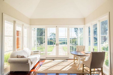 Fayrefield House - Accommodation Perth 3