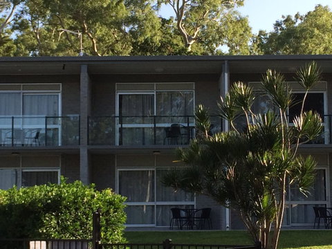 Arcadia Village Motel - Perth Resorts 3