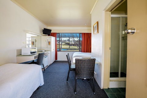 Boulevard Motel - Perth Resorts 5
