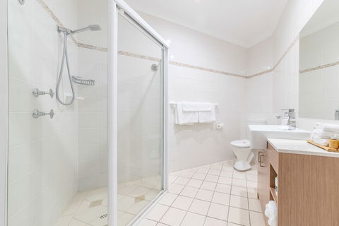 Terrigal Sails Serviced Apartments - Accommodation Perth 4