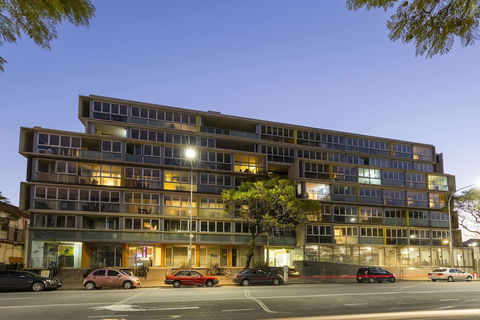 IStay Precinct Adelaide - Accommodation Perth 4