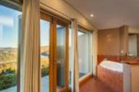 Eagle View Escape - Accommodation Perth 0