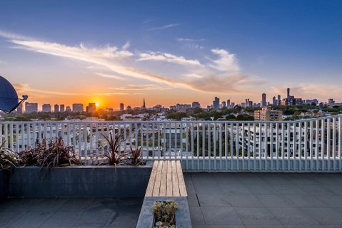 Oaks Melbourne South Yarra Suites - Accommodation Perth 0