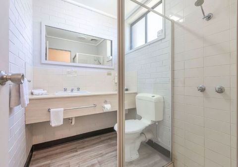 Burwood East Motel - Accommodation Perth 5