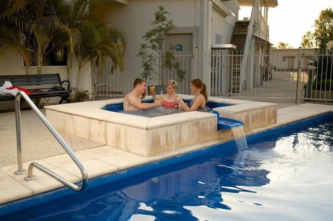 Route 66 Motor Inn - Accommodation Perth 4