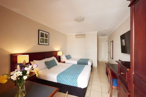 Coffee House Apartment Motel - Accommodation Perth 3