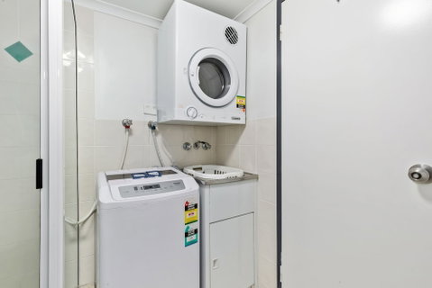 Coffee House Apartment Motel - Accommodation Perth 5