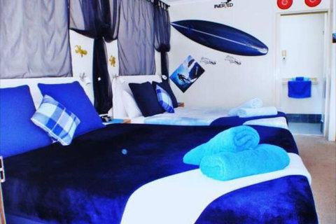 Cotton Tree Beach Motel - Perth Resorts 7