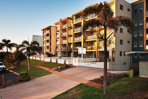 The Point Resort - Accommodation Perth 1
