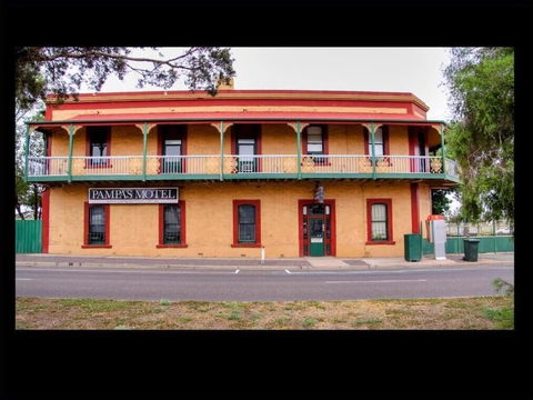 Pampas Motel - Accommodation Perth 1