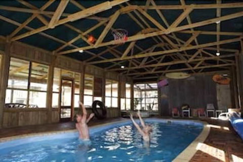Lovedale Cottages - Accommodation Perth 7