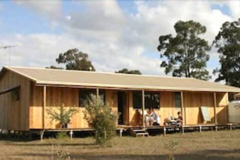 Lovedale Cottages - Accommodation Perth 4